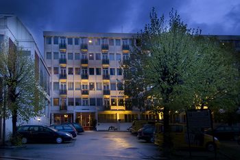 Rica Victoria Hotel