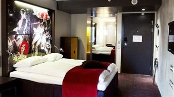 Comfort Hotel Square